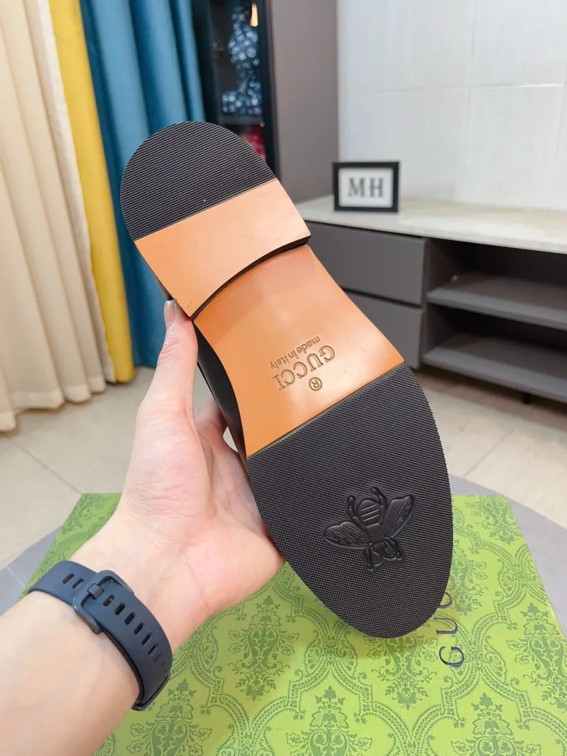 Men's Men's Shoes 💰520🌹🌹【GUCCI】The most popular classic Gucci leather shoes. Synchronized with the official website, the upper is made of Italian first-layer cowhide ➕cowhide lining, with unique brand and unique craftsmanship. Highlighting the hot style of the new year. Stop hesitating, stop wandering, get it now. Number: 38--44
